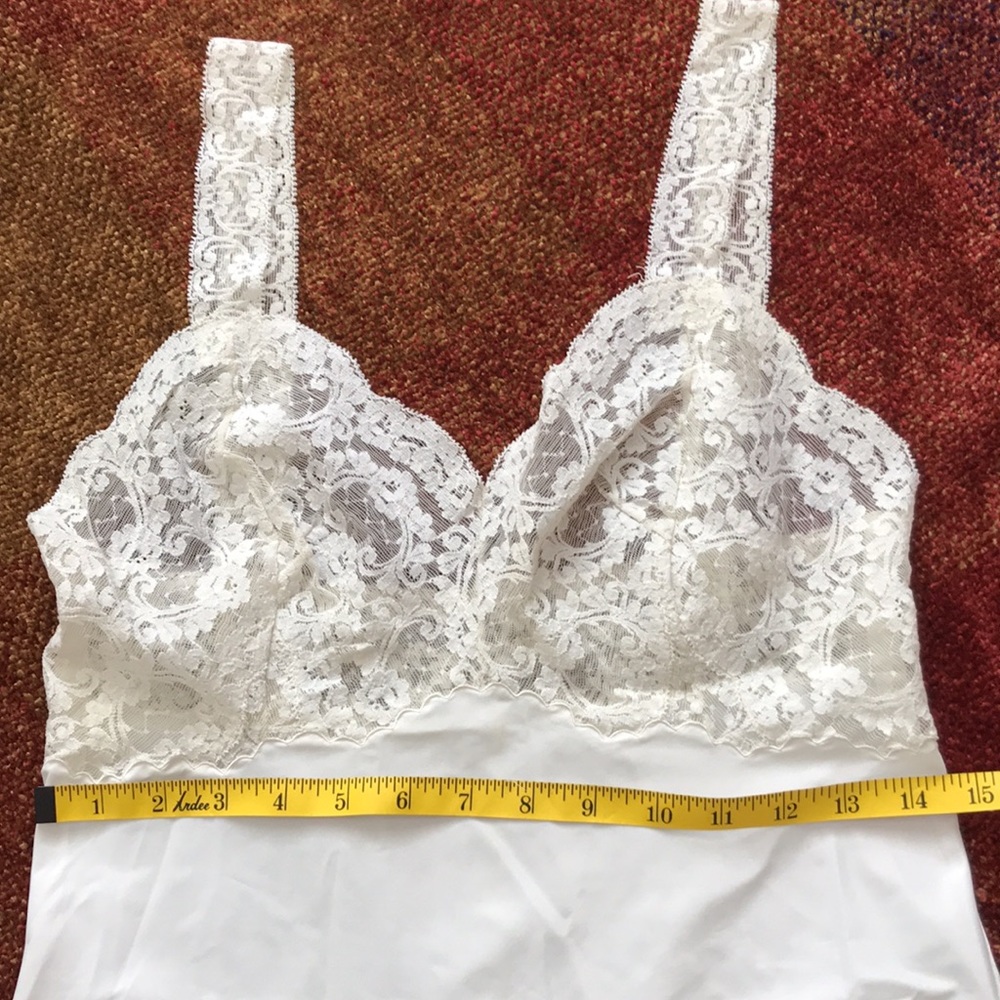 Vintage white taffeta and stretch lace slip